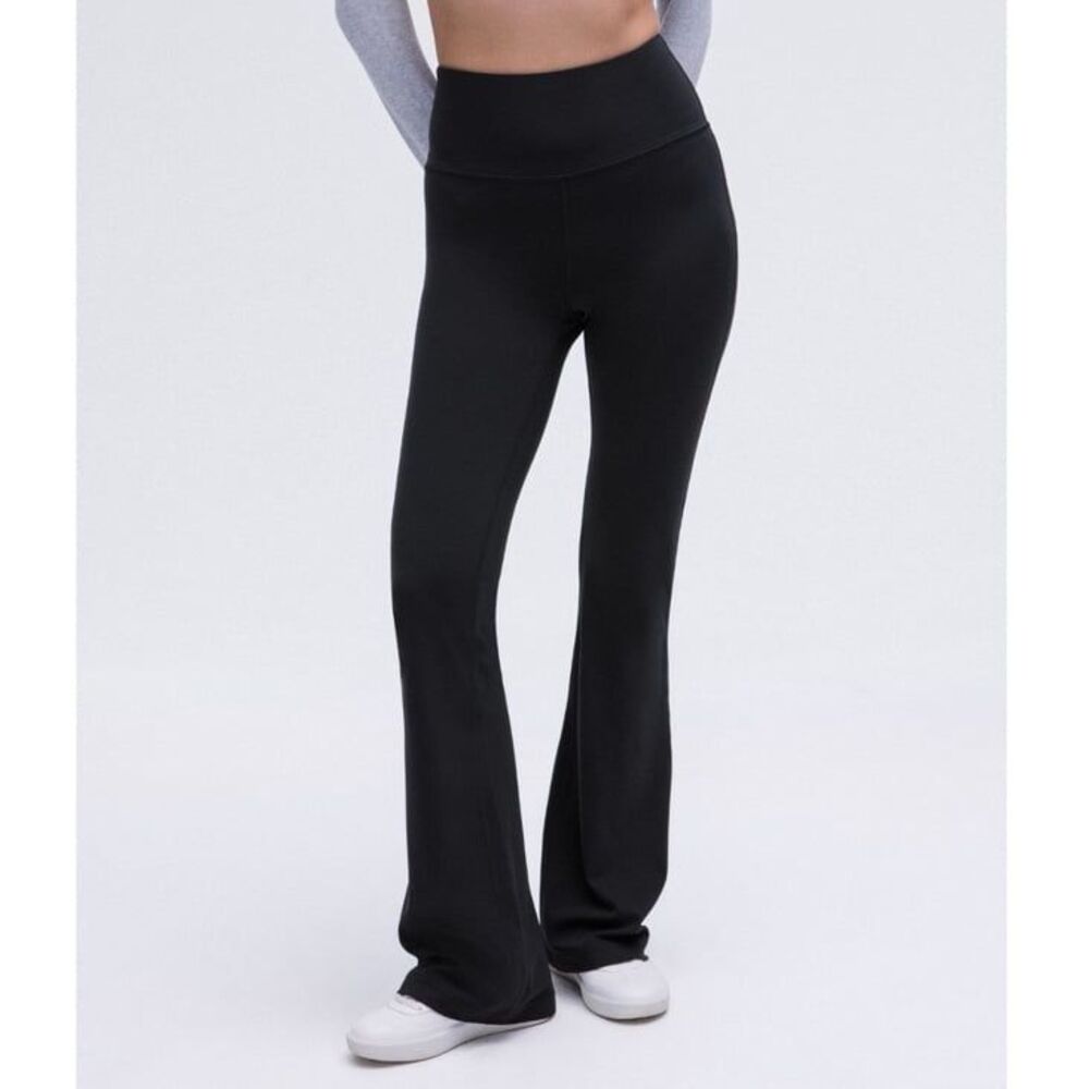 Lululemon Groove Nulu Super High-Rise Flared Leggings Pants Regular Black 12
